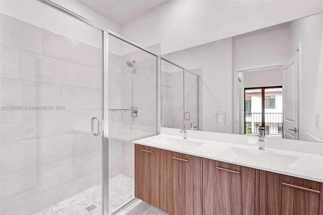 For Sale: $720,000 (3 beds, 2 baths, 1610 Square Feet)