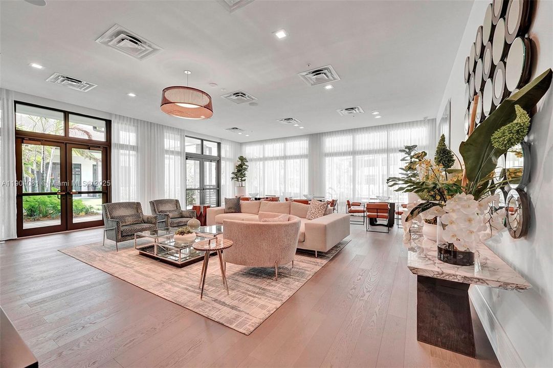 For Sale: $720,000 (3 beds, 2 baths, 1610 Square Feet)