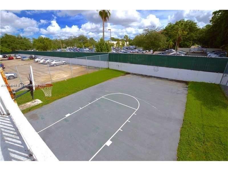 For Sale: $205,000 (2 beds, 2 baths, 1175 Square Feet)