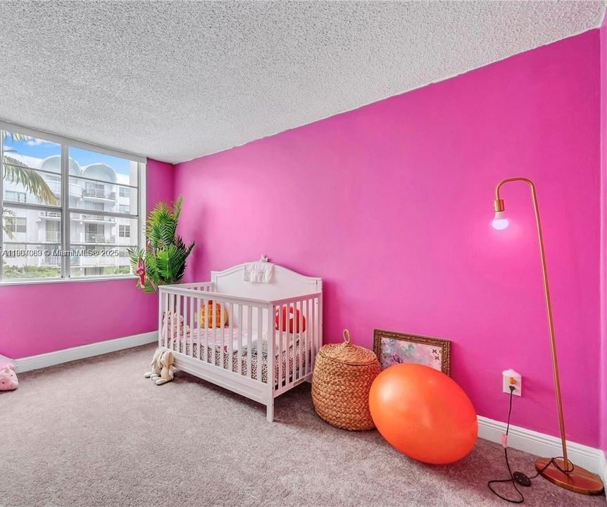 For Sale: $205,000 (2 beds, 2 baths, 1175 Square Feet)