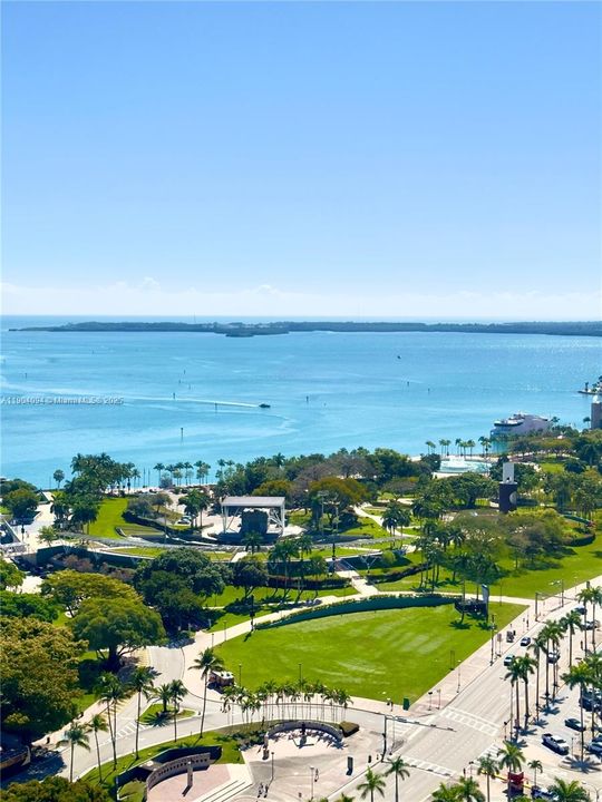 For Sale: $880,000 (1 beds, 2 baths, 0 Square Feet)