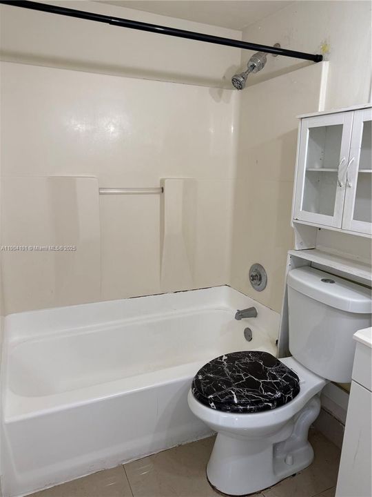 Recently Rented: $1,150 (0 beds, 1 baths, 1519 Square Feet)