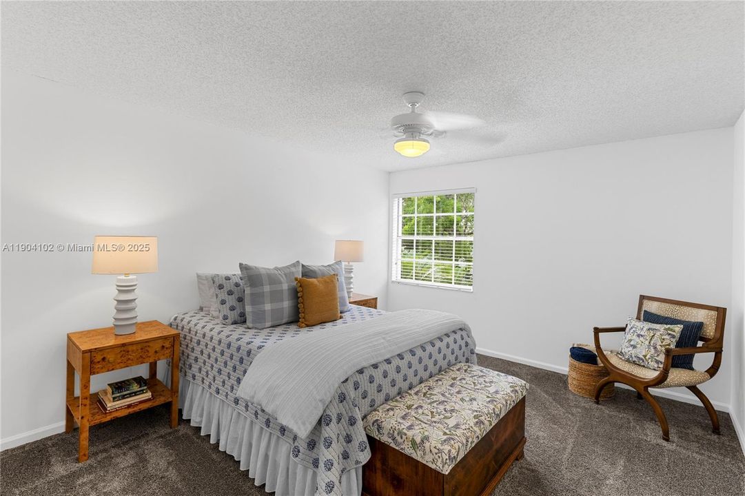 Recently Rented: $5,900 (4 beds, 3 baths, 2776 Square Feet)