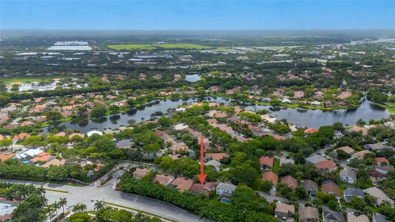 Recently Rented: $5,900 (4 beds, 3 baths, 2776 Square Feet)