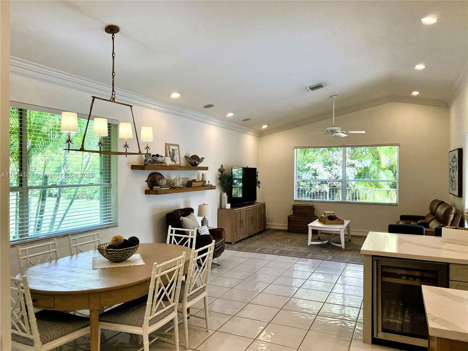 Recently Rented: $5,900 (4 beds, 3 baths, 2776 Square Feet)