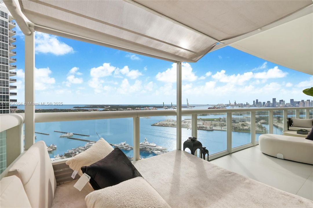 For Rent: $25,000 (3 beds, 3 baths, 2158 Square Feet)