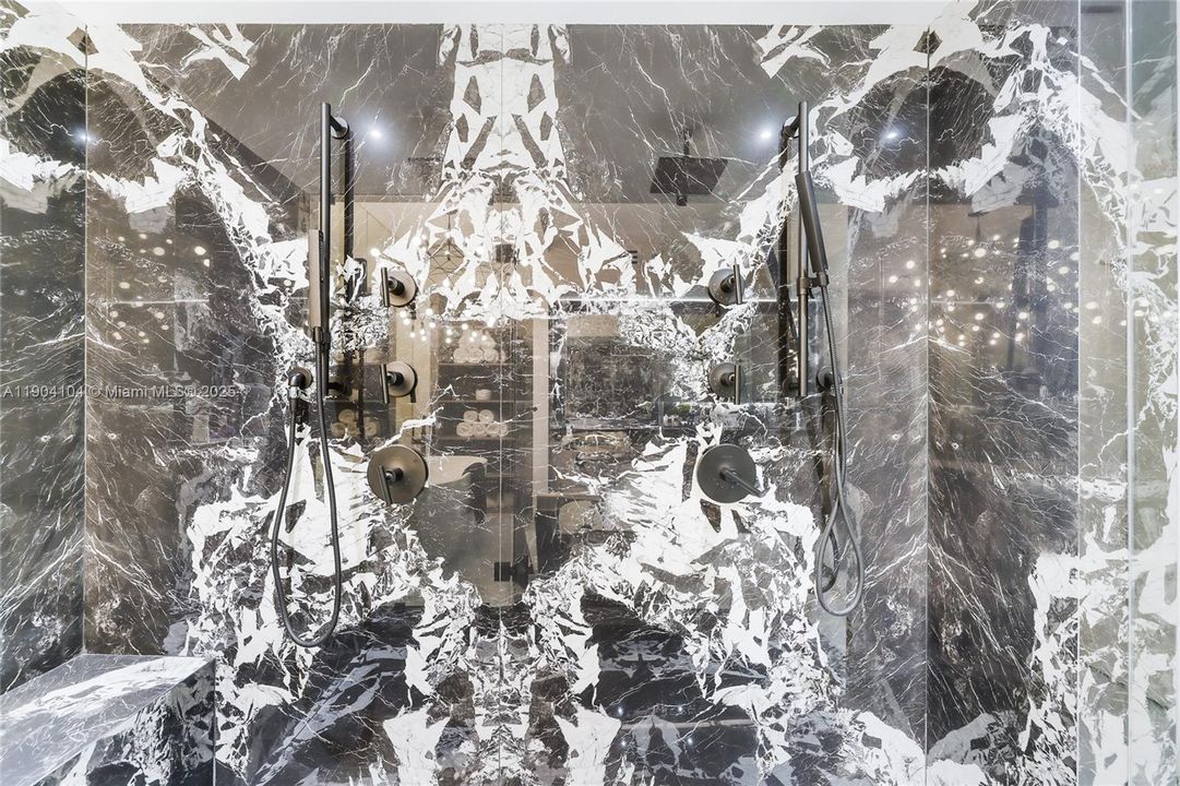 For Rent: $25,000 (3 beds, 3 baths, 2158 Square Feet)