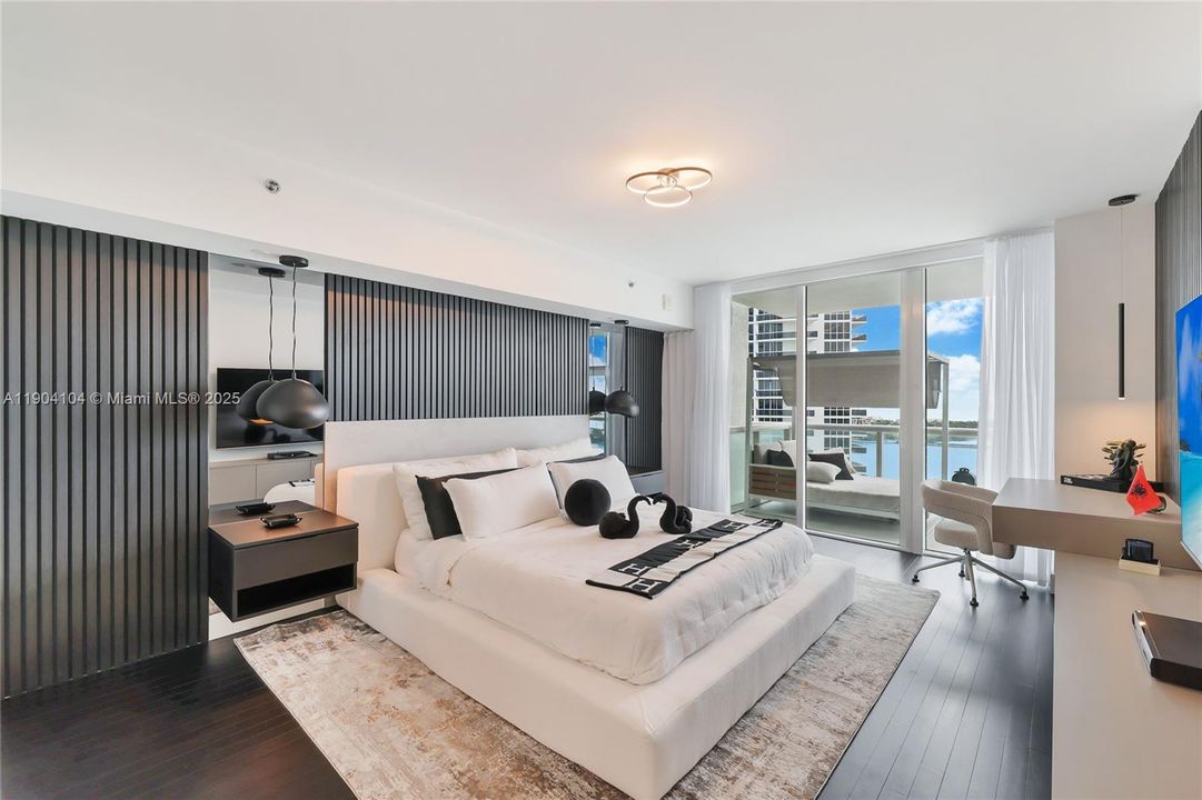 For Rent: $25,000 (3 beds, 3 baths, 2158 Square Feet)