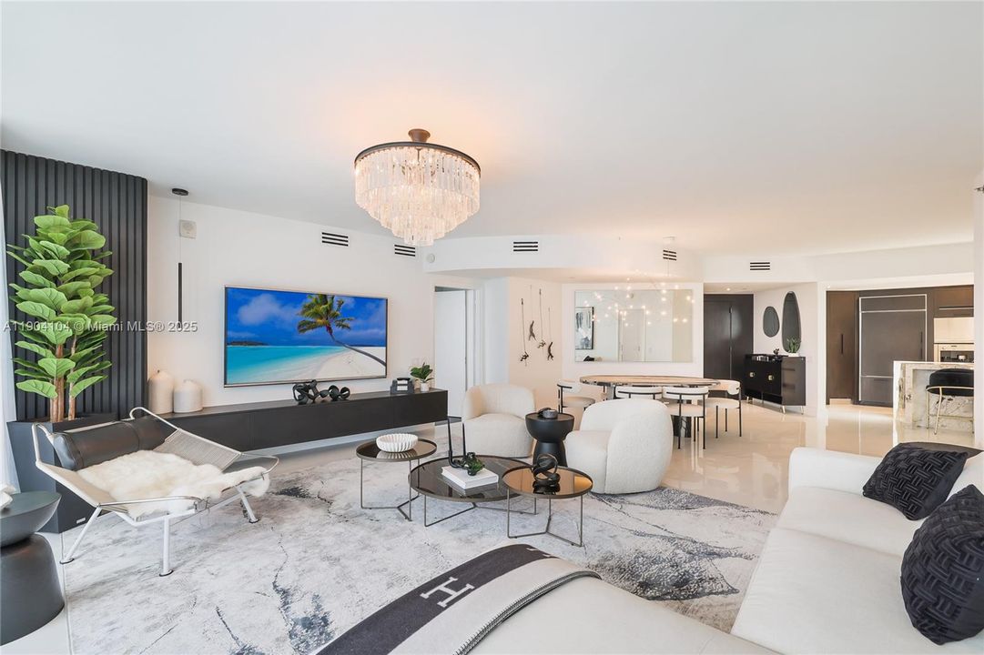 For Rent: $25,000 (3 beds, 3 baths, 2158 Square Feet)