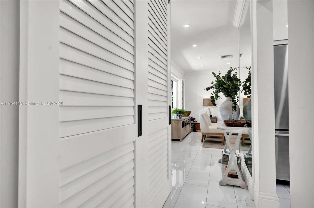 For Rent: $15,000 (4 beds, 3 baths, 2122 Square Feet)