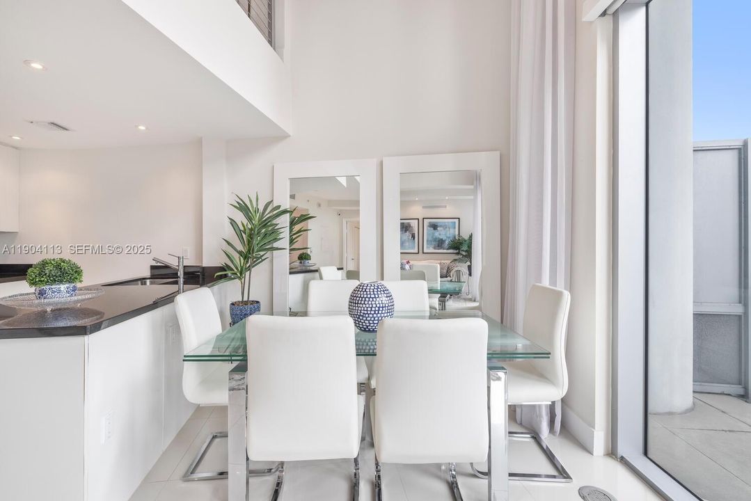 For Sale: $849,000 (3 beds, 3 baths, 1508 Square Feet)