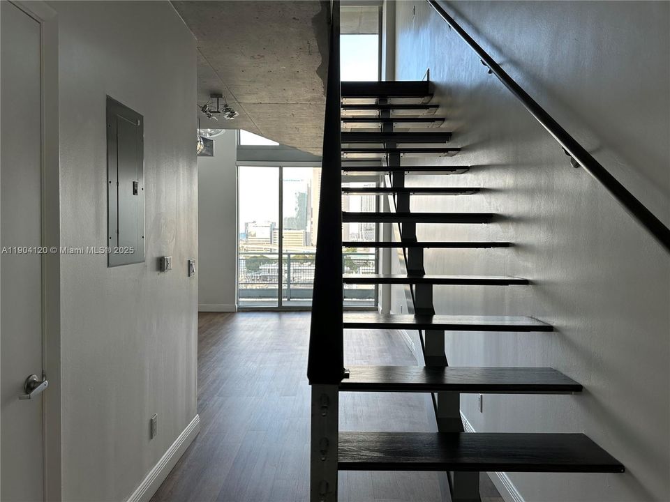 出租: $2,650 (1 贝兹, 1 浴室, 795 平方英尺)