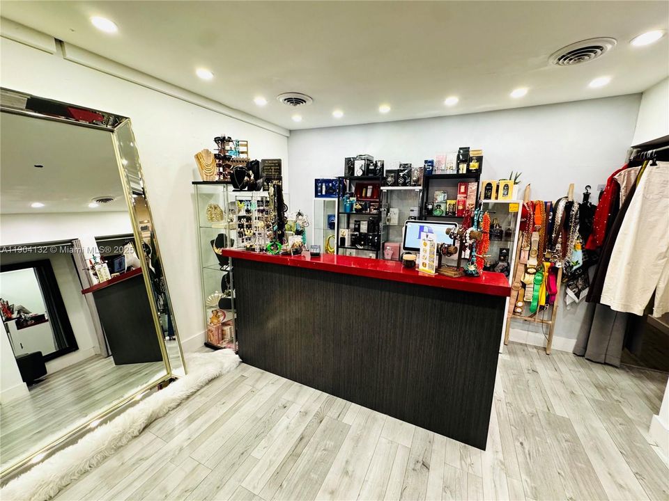 待售: $80,000 (0 贝兹, 0 浴室, 0 平方英尺)