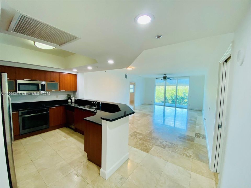 For Rent: $3,200 (2 beds, 2 baths, 1603 Square Feet)