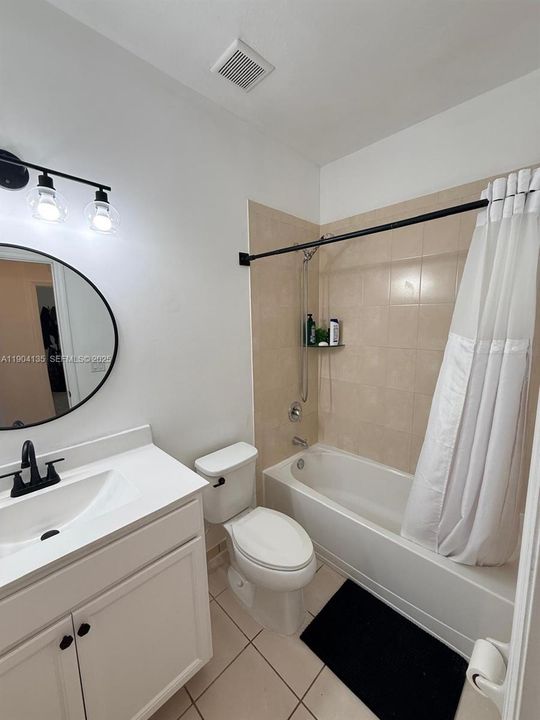 For Sale: $450,000 (3 beds, 2 baths, 1829 Square Feet)