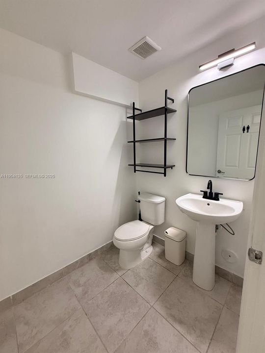 For Sale: $450,000 (3 beds, 2 baths, 1829 Square Feet)