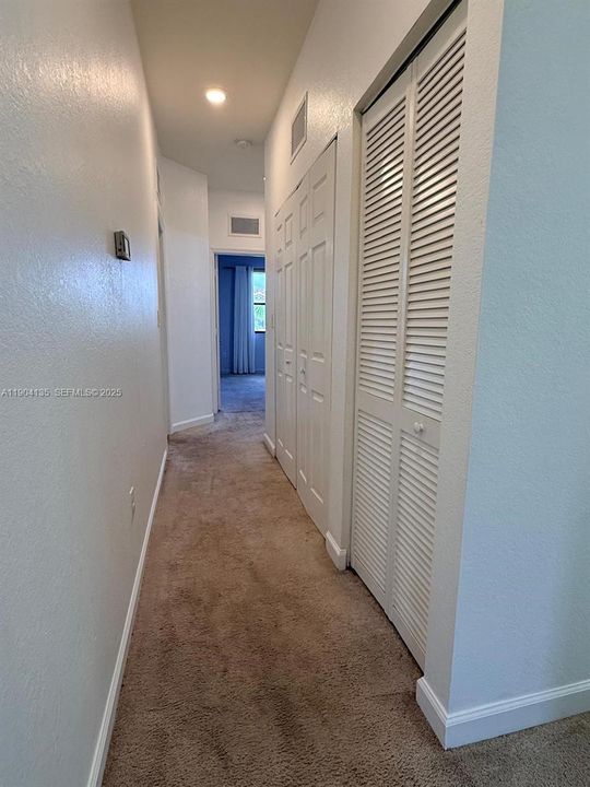 For Sale: $450,000 (3 beds, 2 baths, 1829 Square Feet)