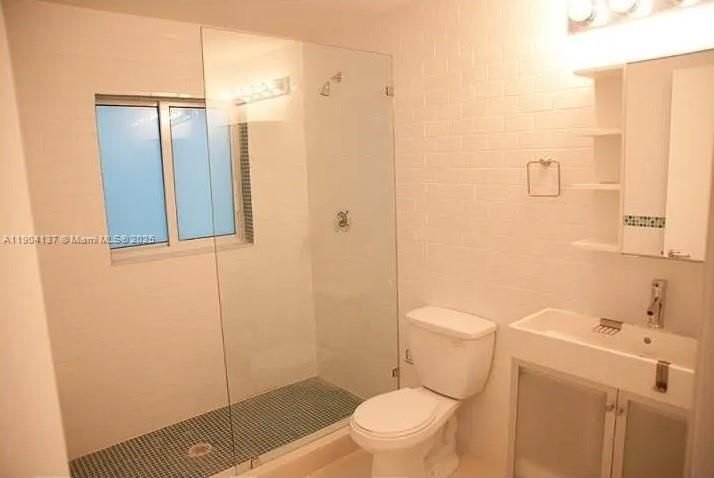 For Rent: $2,100 (1 beds, 1 baths, 590 Square Feet)