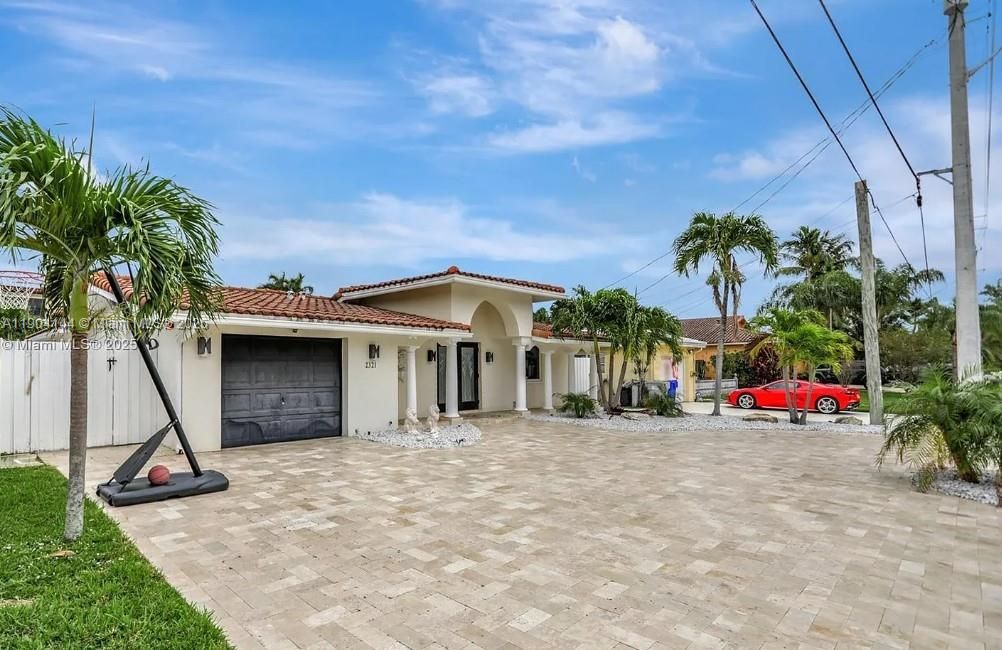 En Renta: $8,700 (3 camas, 2 baños, 1313 Pies cuadrados)