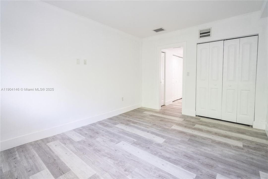 Recently Rented: $1,950 (1 beds, 1 baths, 610 Square Feet)