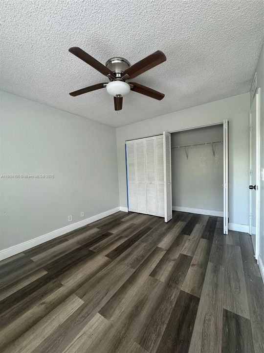 Recently Rented: $1,850 (2 beds, 1 baths, 904 Square Feet)