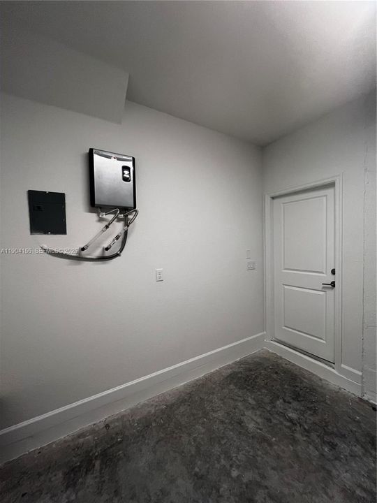 For Rent: $2,650 (3 beds, 2 baths, 1331 Square Feet)