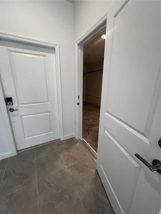 For Rent: $2,650 (3 beds, 2 baths, 1331 Square Feet)