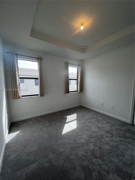 For Rent: $2,650 (3 beds, 2 baths, 1331 Square Feet)