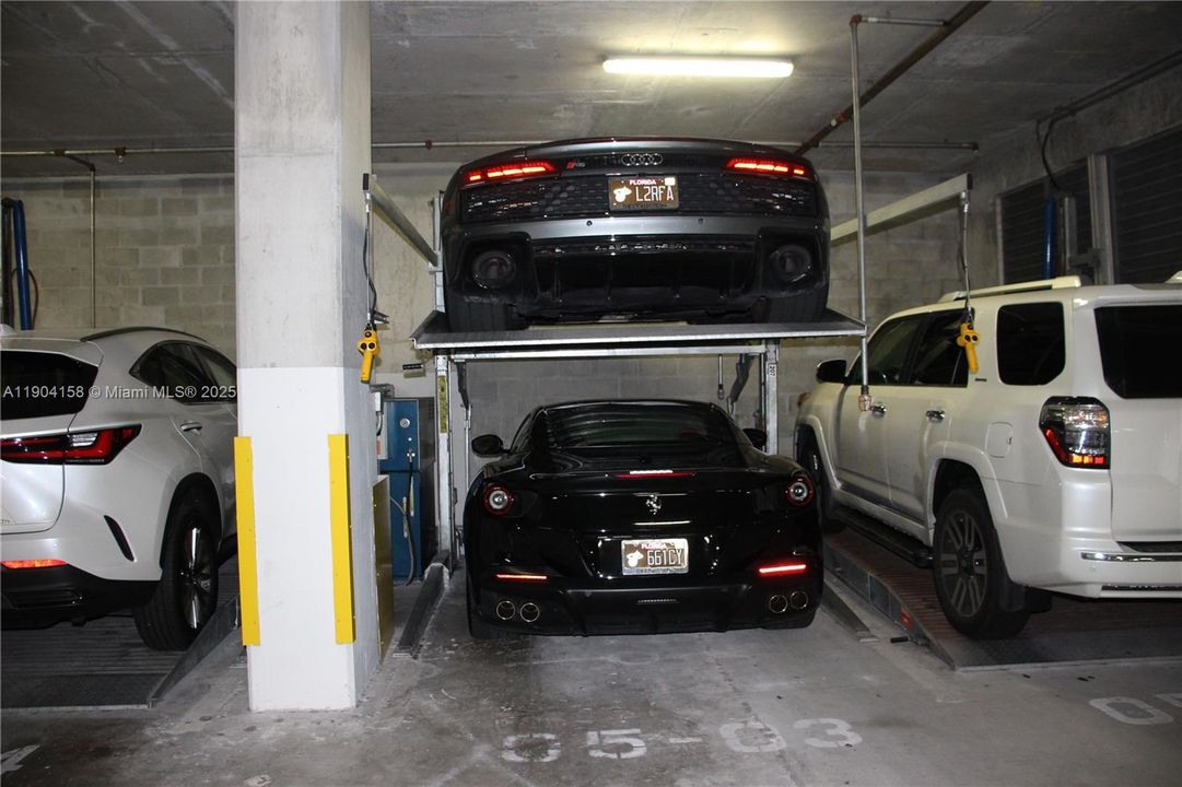 For Rent: $19,000 (2 beds, 4 baths, 1728 Square Feet)