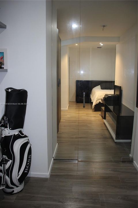 For Rent: $19,000 (2 beds, 4 baths, 1728 Square Feet)