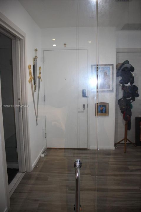 For Rent: $19,000 (2 beds, 4 baths, 1728 Square Feet)