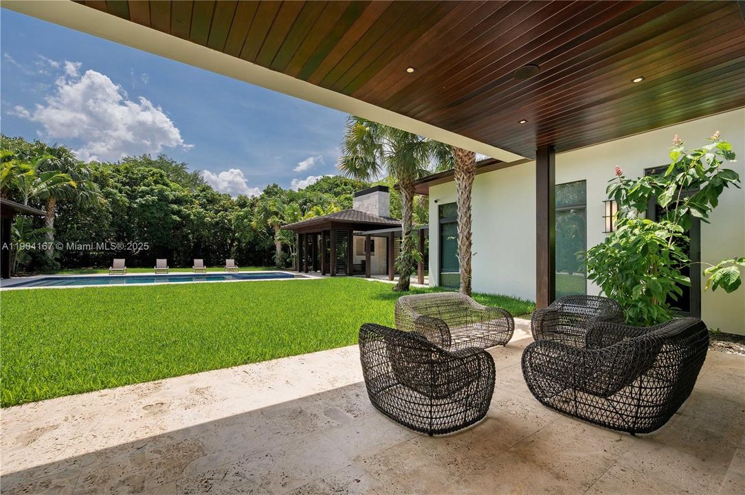 В аренду: $60,000 (6 спален, 6 ванн, 6599 Квадратных фут)