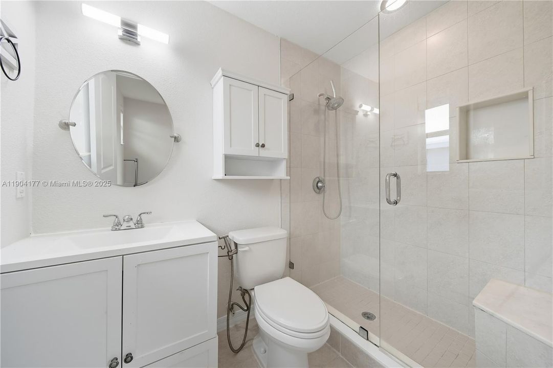 待售: $745,000 (3 贝兹, 2 浴室, 1148 平方英尺)