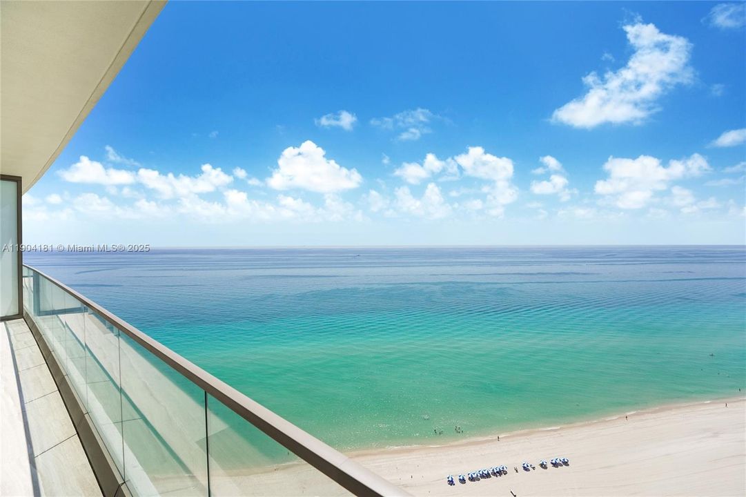 En Renta: $25,000 (3 camas, 3 baños, 2271 Pies cuadrados)