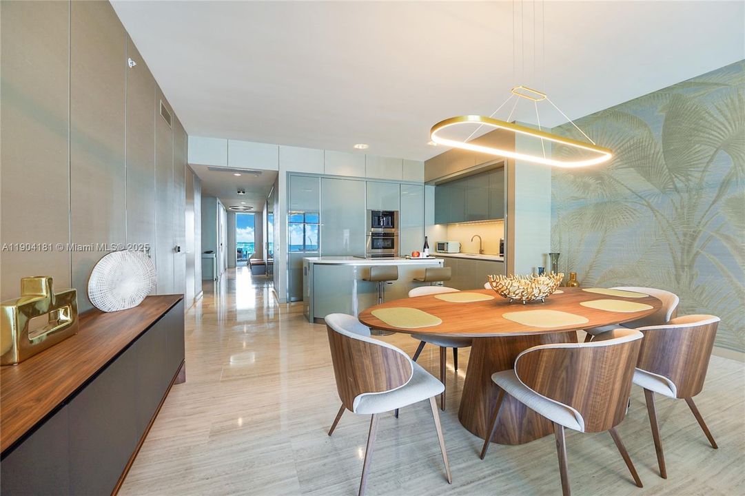 En Renta: $25,000 (3 camas, 3 baños, 2271 Pies cuadrados)