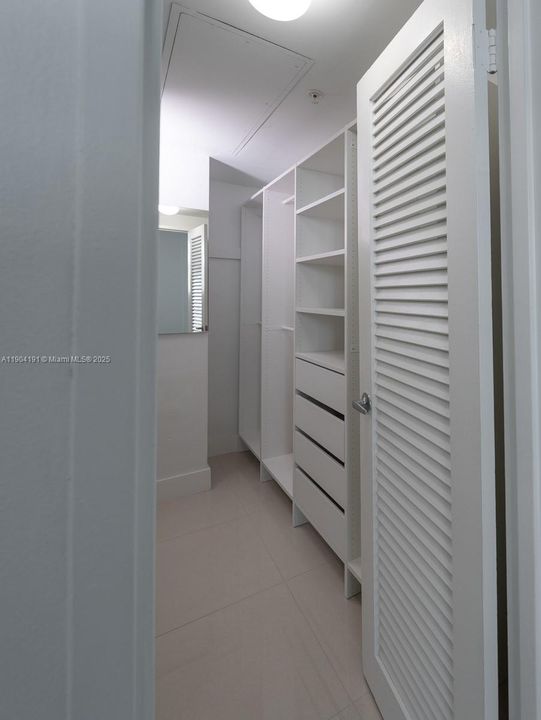 最近租的: $3,250 (2 贝兹, 2 浴室, 1362 平方英尺)