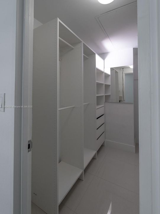 最近租的: $3,250 (2 贝兹, 2 浴室, 1362 平方英尺)