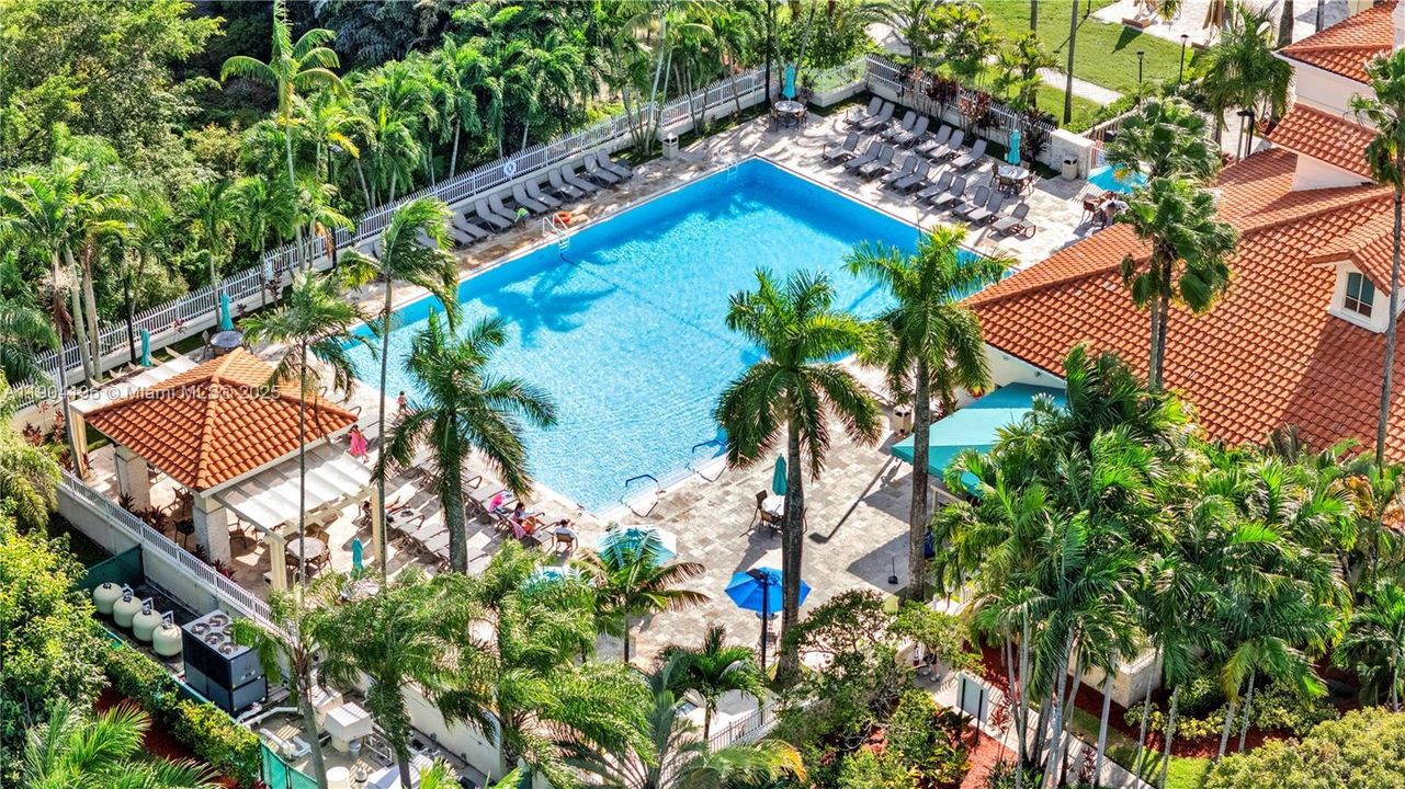 For Sale: $360,000 (3 beds, 2 baths, 1060 Square Feet)