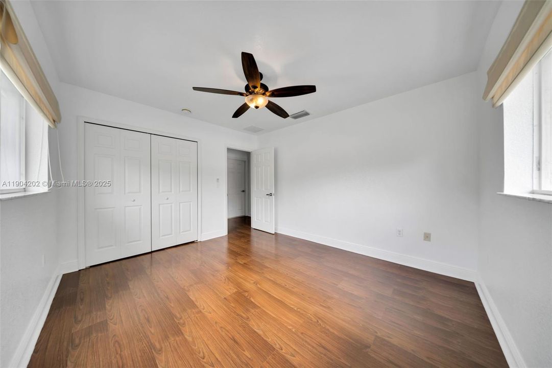 Active With Contract: $3,250 (3 beds, 2 baths, 1346 Square Feet)