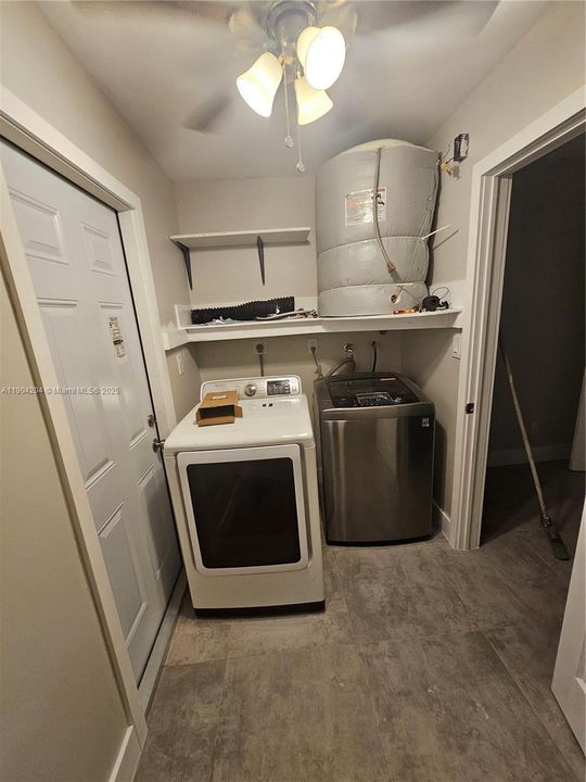 For Rent: $2,625 (3 beds, 2 baths, 1445 Square Feet)