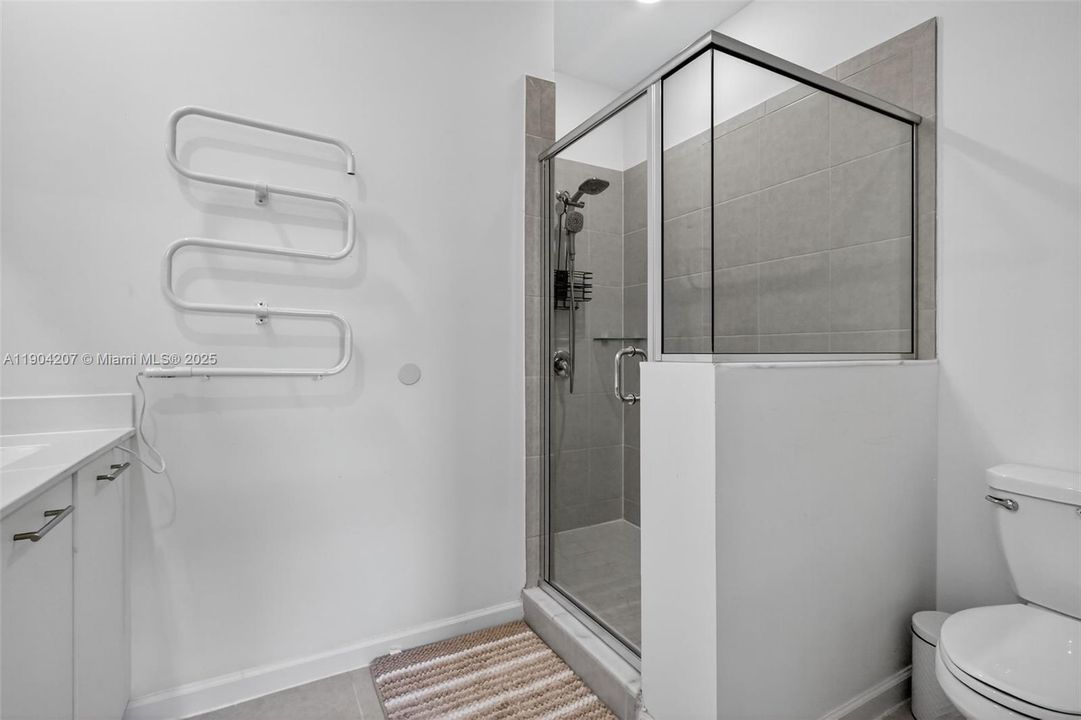 На продажу: $630,000 (4 спален, 2 ванн, 1820 Квадратных фут)