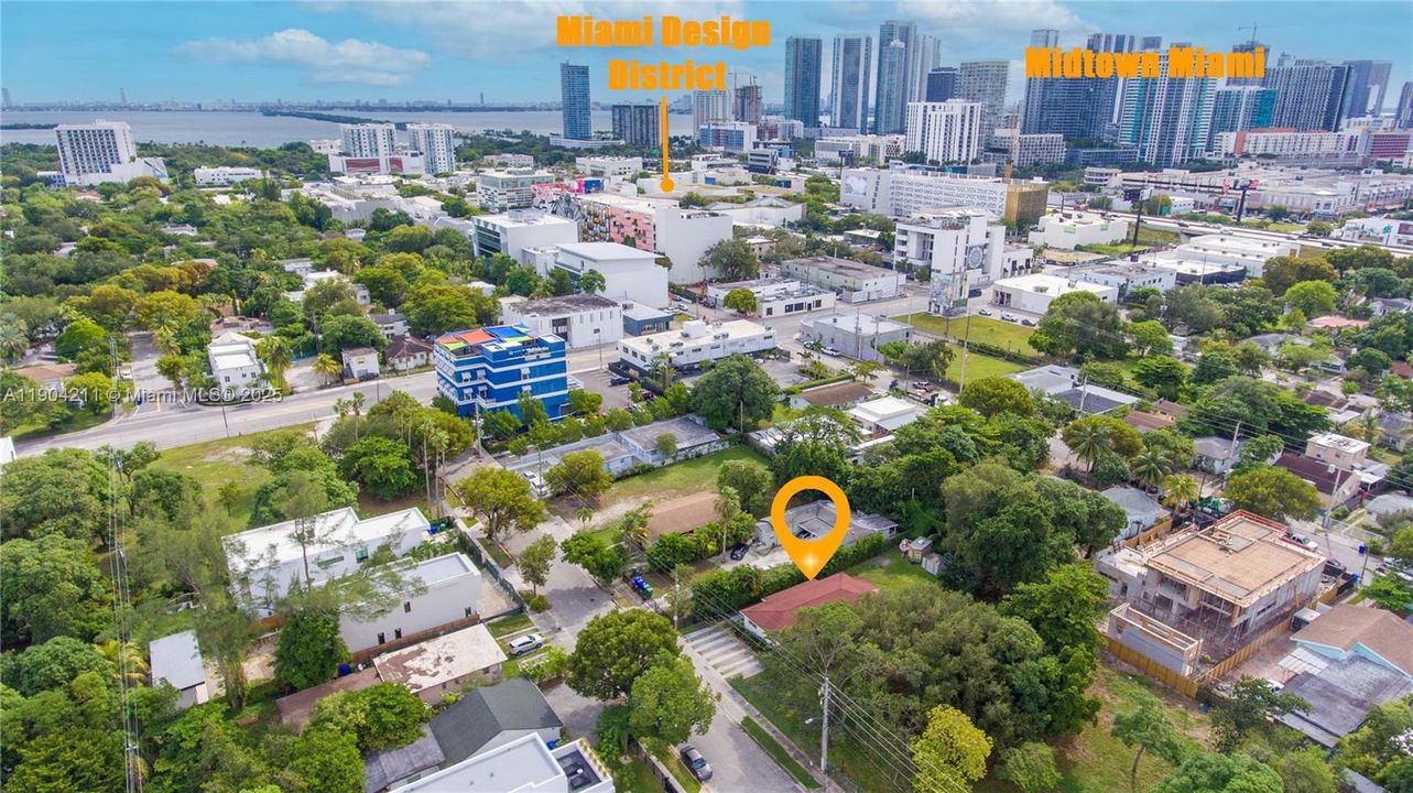 For Rent: $2,250 (2 beds, 1 baths, 700 Square Feet)