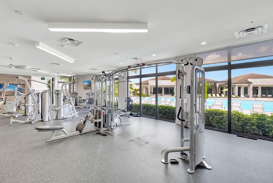 En Venta: $859,900 (3 camas, 3 baños, 1929 Pies cuadrados)