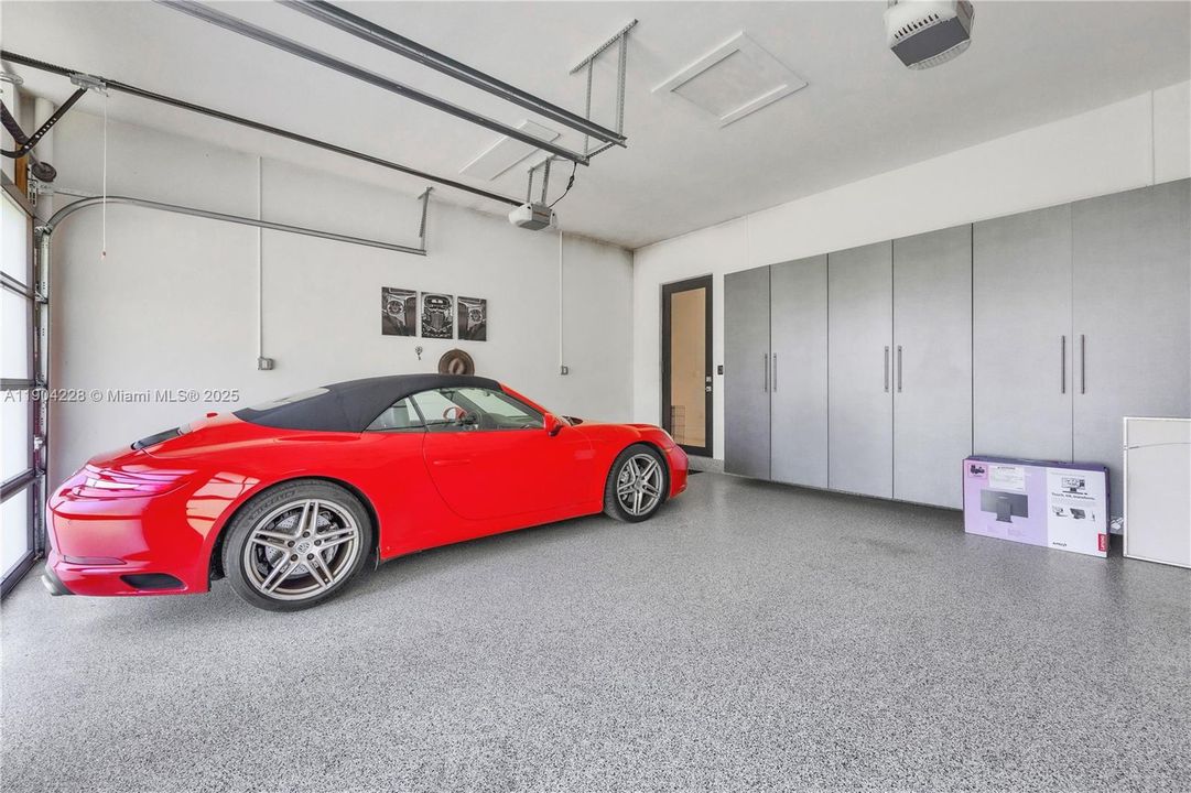 For Sale: $6,995,000 (5 beds, 5 baths, 3749 Square Feet)