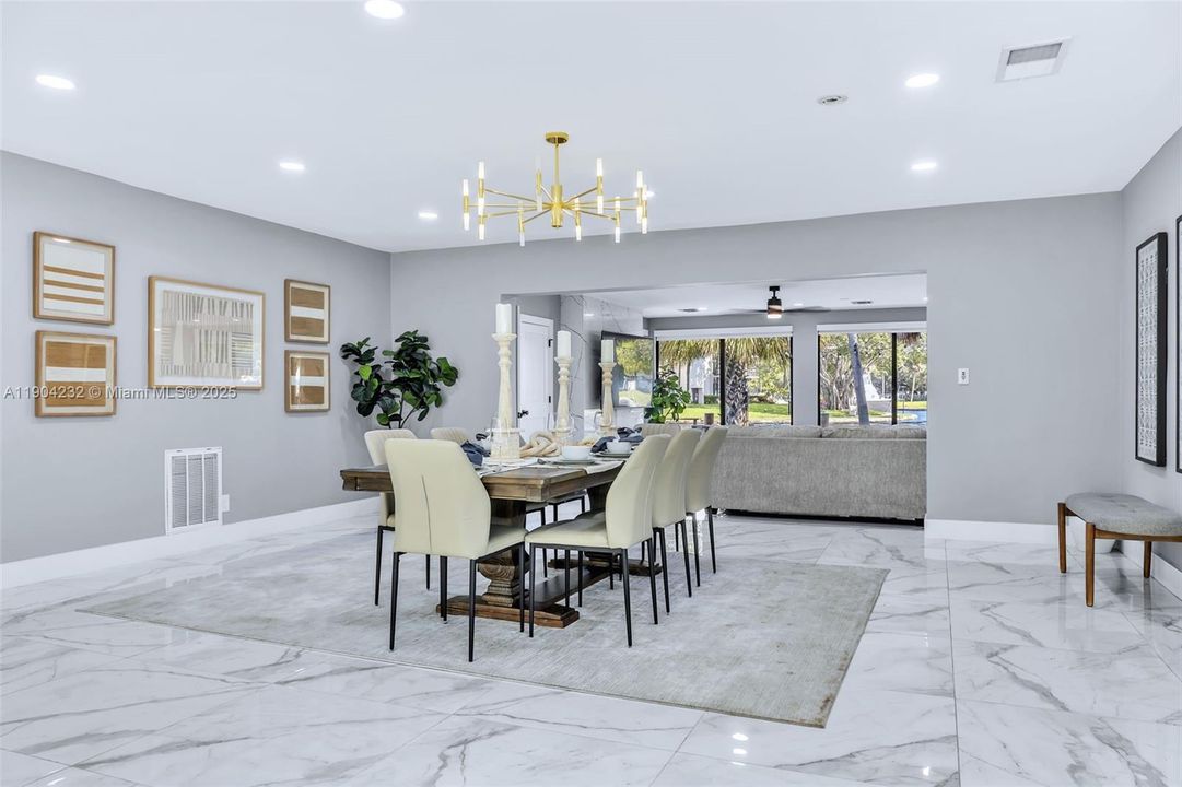 出租: $16,500 (4 贝兹, 3 浴室, 3158 平方英尺)