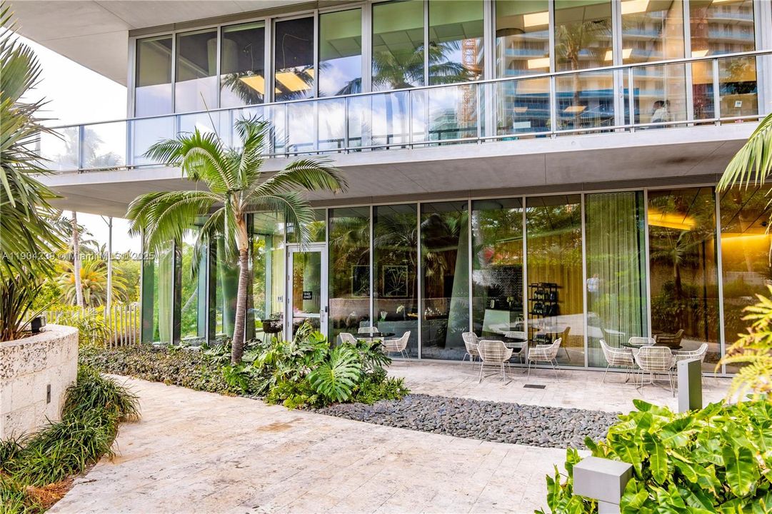 For Sale: $12,500,000 (4 beds, 4 baths, 4771 Square Feet)