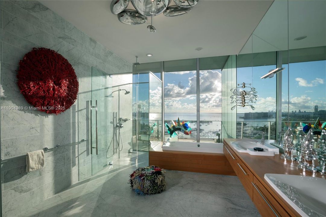 For Sale: $12,500,000 (4 beds, 4 baths, 4771 Square Feet)