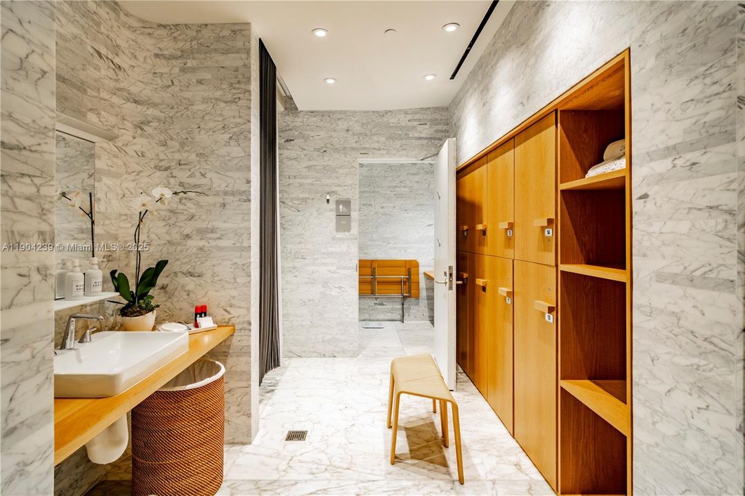 For Sale: $12,500,000 (4 beds, 4 baths, 4771 Square Feet)