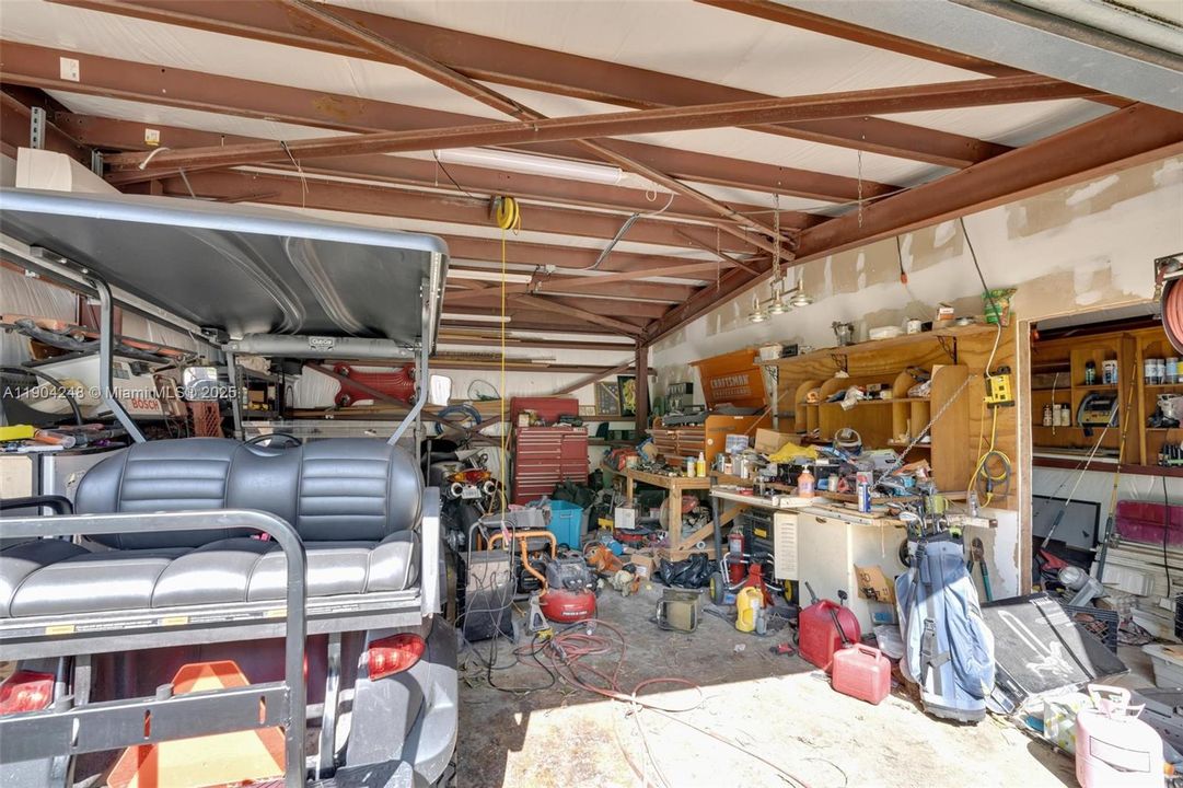 En Venta: $1,350,000 (4 camas, 2 baños, 3625 Pies cuadrados)