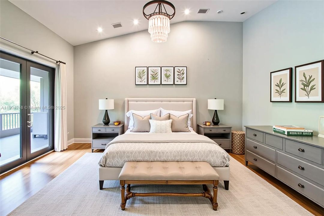 En Venta: $1,350,000 (4 camas, 2 baños, 3625 Pies cuadrados)